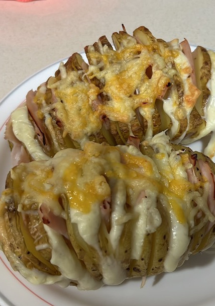 Una foto de Patatas hasselback en airfryer