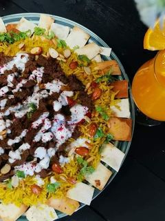 صورة لوصفة فتة شاورما اللحمه