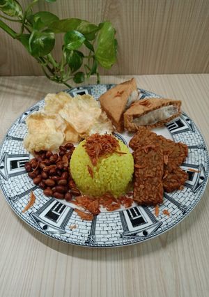 Foto resep Nasi Kuning Satset
