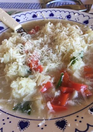 Una foto de Sopa feliz