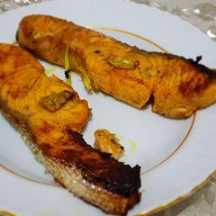 A picture of Quick salmon steaks شرائح سلمون على السريع.