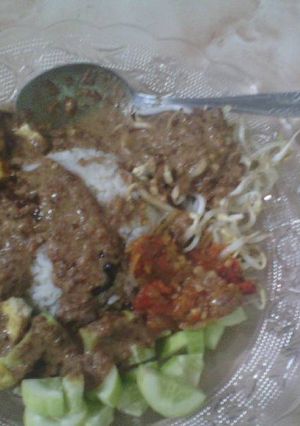 Foto resep Nasi Lengko khas Cirebon ala kadarnya