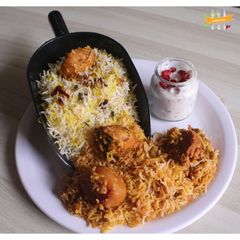 A picture of Chicken Biryani #name #rice.