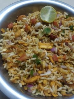 झाल मूड़ी (jhal muri recipe in HIndi) रेसिपी मुख्य फोटो