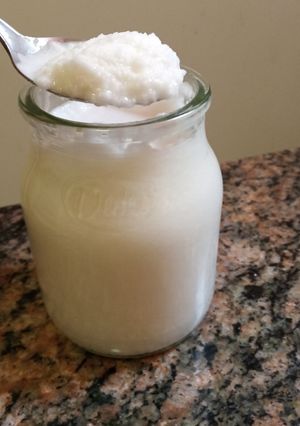 Una foto de Leche de coco cremosa para usar en preparaciones