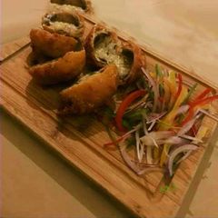 A picture of Cheesy Mushrooms.