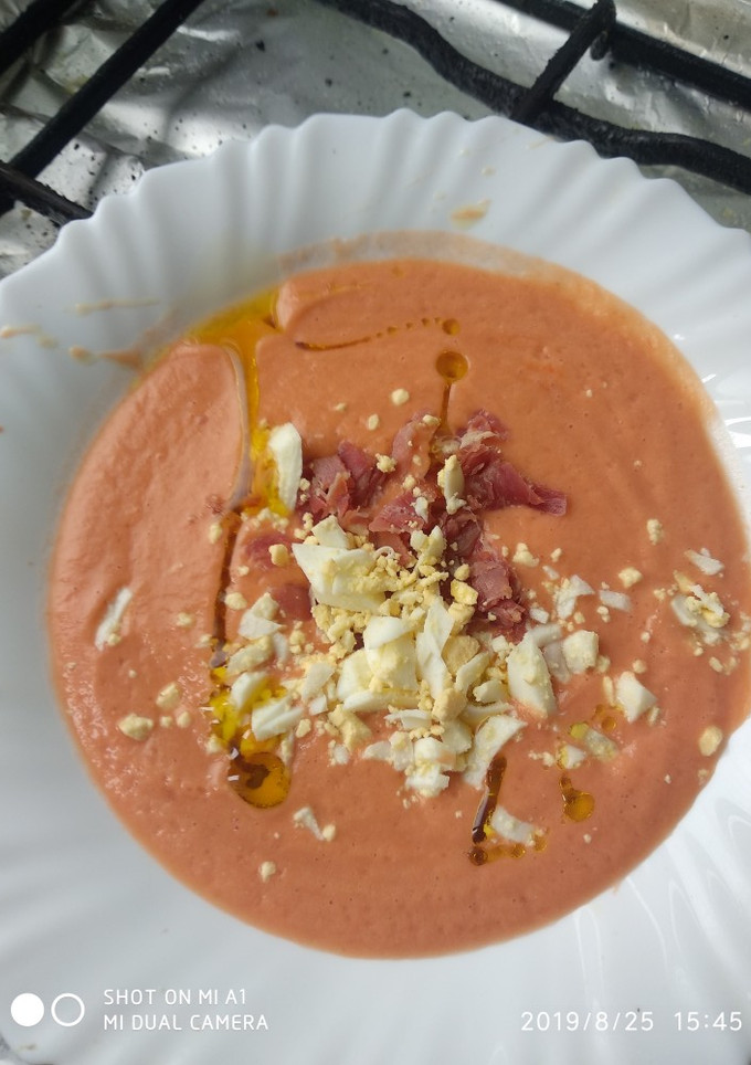Una foto de Salmorejo o porra antequerana