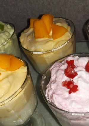 A picture of Fruit Dalgona for kids.