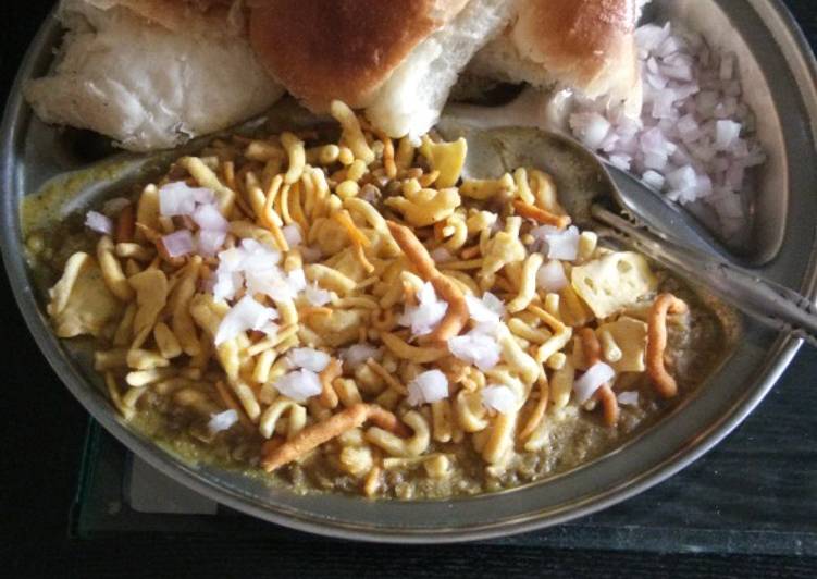 Misal Pav