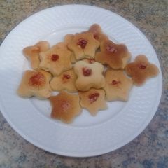 Strawberry biscuits A picture of Strawberry biscuits.