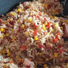 A picture of Simple bacon and mushroom rice.