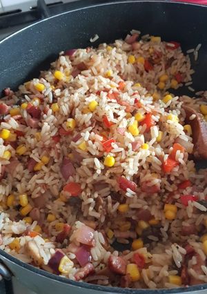 A picture of Simple bacon and mushroom rice.