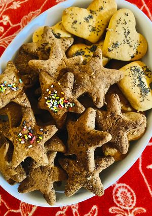 Una foto de G A L L E T I T A S 🍪🍩🧉🧉🍩🍪☕️🍪🍩🥛🍩🍪🧃