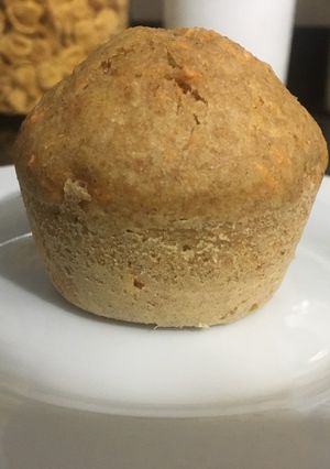Una foto de Muffins integrales de zanahoria y miel