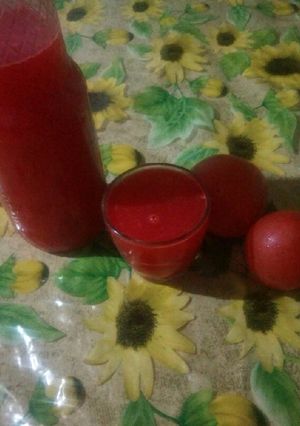 Une photo de Jus de tomate bio