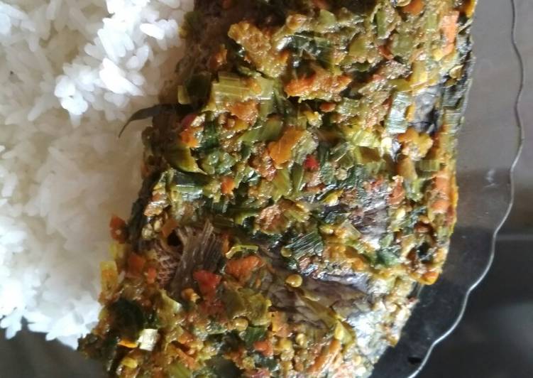 Ikan mujair (gurame) pepes bumbu pedaass alla manado