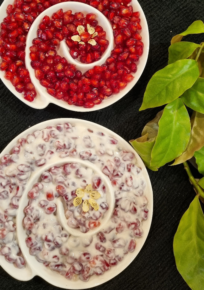 عکسی از دستور ماست و انار