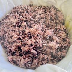 How To Cook Soft Purple Sticky Rice⁉️ A picture of How To Cook Soft Purple Sticky Rice⁉️.