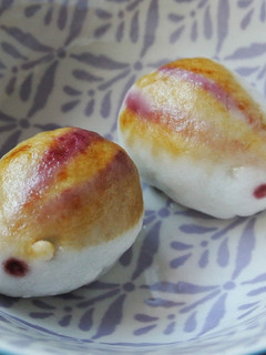 A picture of Hamster - Jouyo Manju (Wagashi).