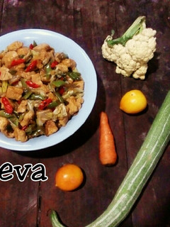 Foto resep Tumis Tahu Kol Buncis Deva