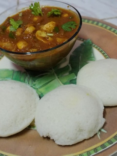 கம கமன்னு காளான் கிரேவி (mushroom gravy recipe in tamil) செய்முறை முக்கிய புகைப்படம்
