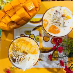 A picture of Mango Mastani.