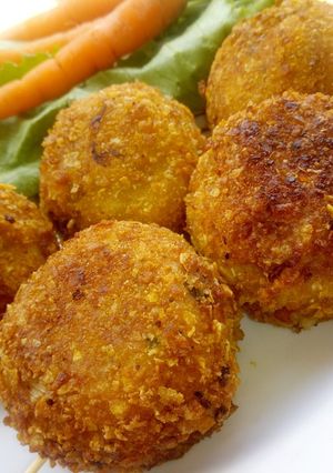 A picture of Stuffed Potatoe skewers.