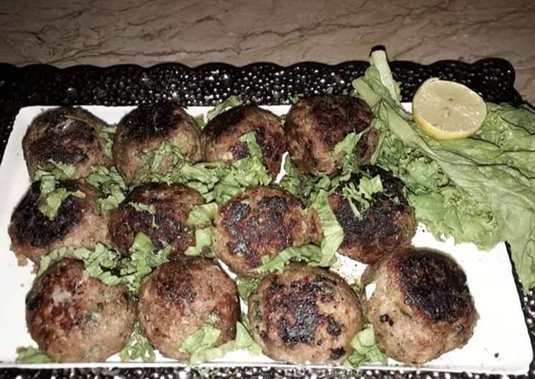 Fried gola kababs