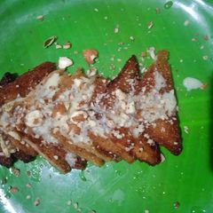A picture of Shahi tukra.
