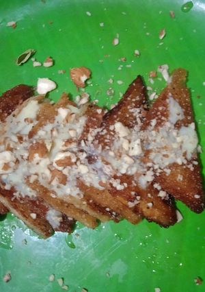 A picture of Shahi tukra.