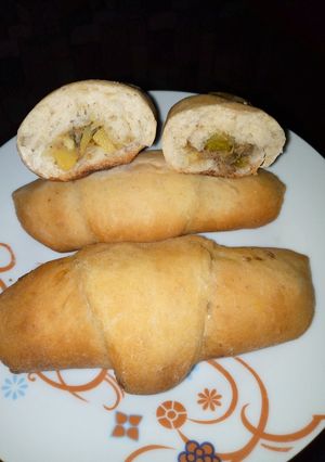 A picture of Croissant roll.