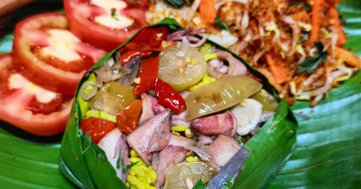 Nasi Bakar cumi