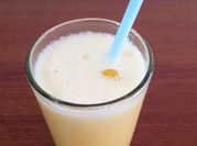 Una foto de picadas de licuado