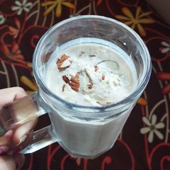 A picture of Nuts shake.