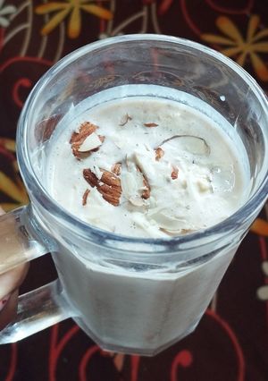 A picture of Nuts shake.