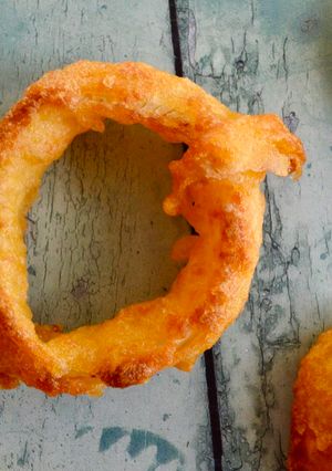 A picture of Crispy Onion Rings.