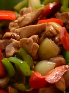 Foto de Frango com Legumes Salteados