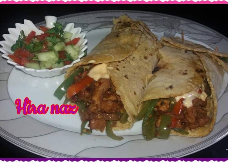 Maxican chicken fajitas With tortillas