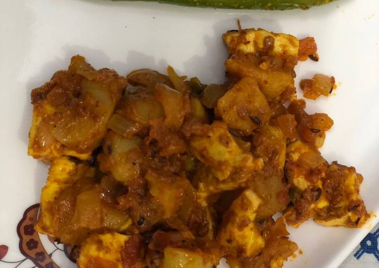Simple Way to Make Favorite Aloo Paneer masala