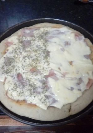 Una foto de Pizza casera