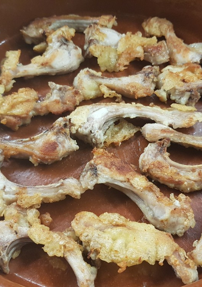 Una foto de Costillitas de conejo rebozadas en tempura