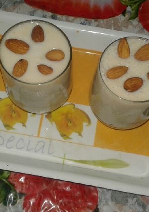 A picture of Banana shake.