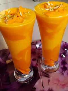 Mango lassi (Mango lassi recipe in tamil) செய்முறை முக்கிய புகைப்படம்