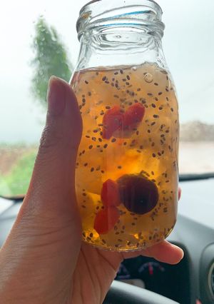 Hình của món Chè dưỡng nhan.