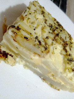Una foto de Papas gratinadas con queso 🥔🧀