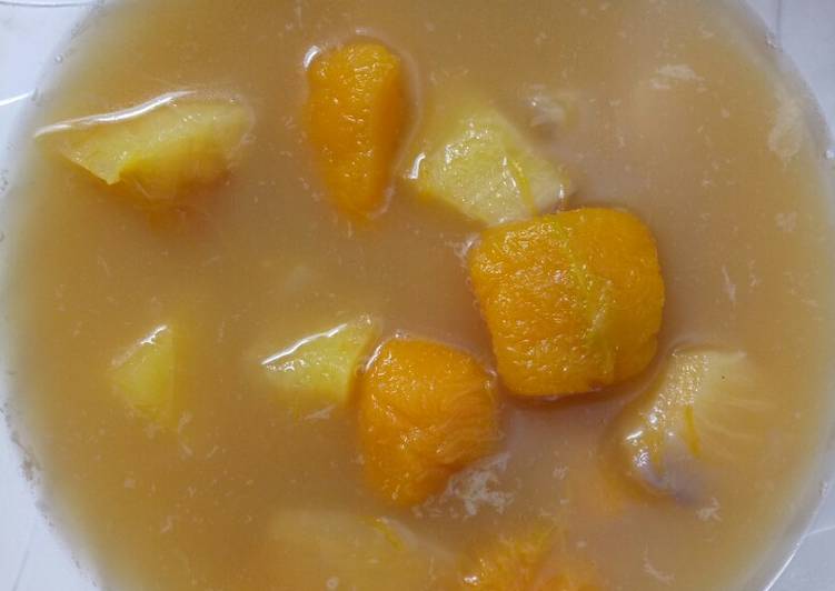 Kolak labu kuning dan singkong