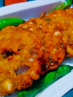 मुंग वड़े (moong vade recipe in Hindi) रेसिपी मुख्य फोटो