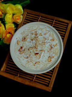 मीठी सेवई(meethi sevai recipe in hindi) रेसिपी मुख्य फोटो