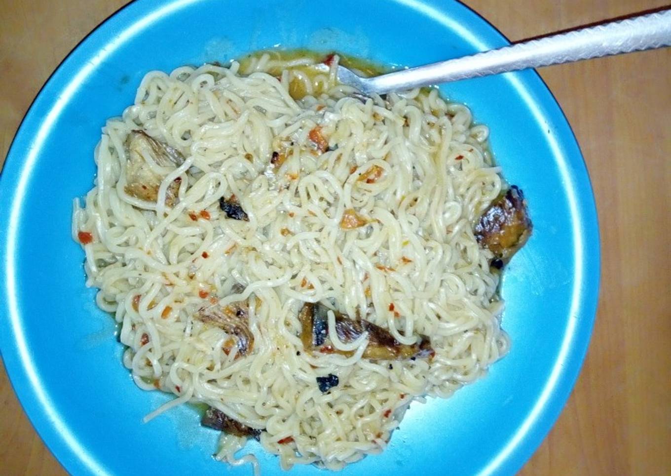 Noodles with fish
