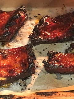Foto principal de Costillas al horno con salsa barbacoa picantes